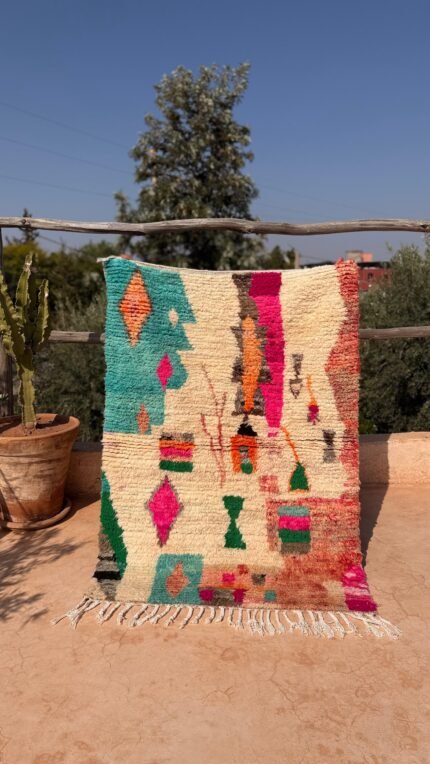 Tapis Marocain Traditionnel 243 x 155 Cm